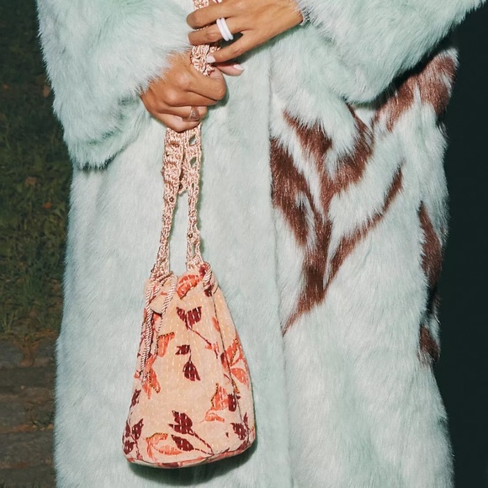 New🌟Free People- Velvet Moon Crossbody Purse-Quartz-pink Red